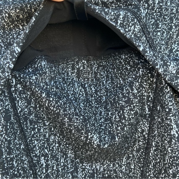 Lululemon Define Jacket Style W4ADRS Luon Suited Jacquard Black White Size 6 GUC - Picture 5 of 12